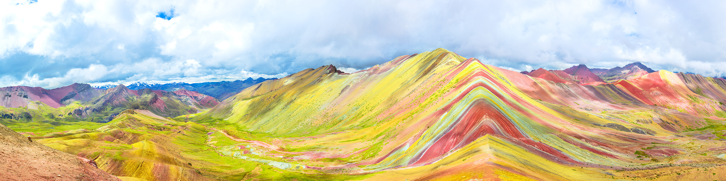 Peru Vinicunca Rainbow Mountain
